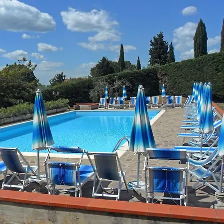 Apartamento Sleeps 4 T241983 Montaione