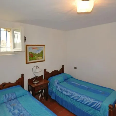 Apartamento Sleeps 4 T241983 *